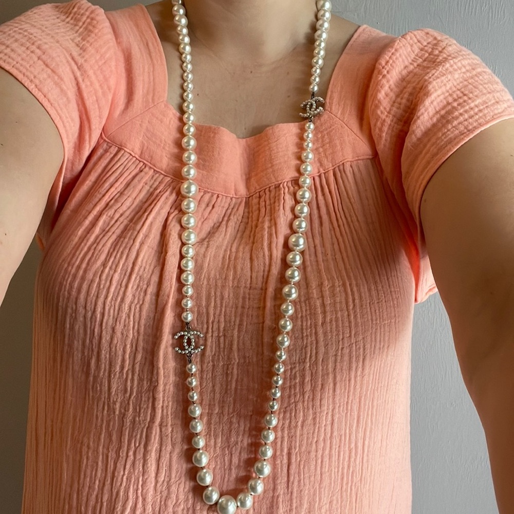 Long Chanel Pearl Necklace